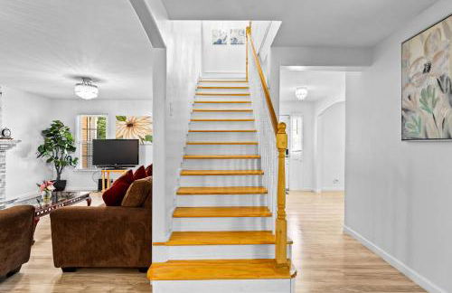 Lilburn Gateway with Game Loft, Fire Pit, Stone Mountain - Foto 14