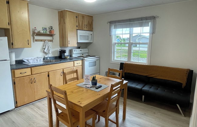 Buoy & Arrow Restaurant and Suites - Photo 13