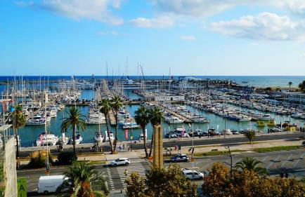 Acogedora casa con piscina y 3 dormitorios - Foto 35