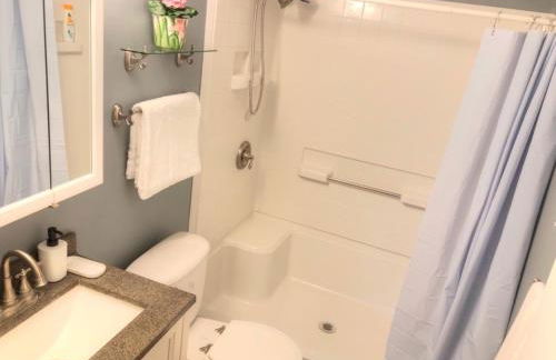 3BR Home, Pet-Friendly, Fenced Yard Near I-70, I-75, Hospitals, Wright-Patt AFB - Foto 5