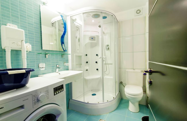 All Saints Villas - Photo 32