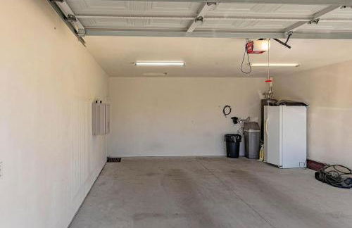 Spacious Home - Pool Table, Game Room & Jacuzzi - Foto 13