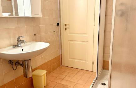 N219 - Numana, ampio bilocale in centro con posto auto - Photo 10