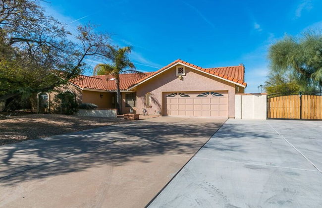 North Phoenix 6 Bedroom With Guest House & Pool! - Foto 36