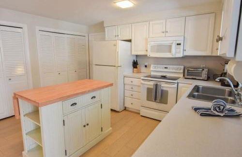 Sunroom Spacious Deck 8 Mins to Mayflower Beach - Foto 10