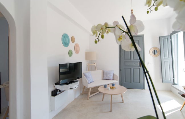 Lagadi Suites by K&K - Photo 33