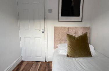 2025 Award Winner Liverpool Ivy House - 4 Bedrooms - Foto 7