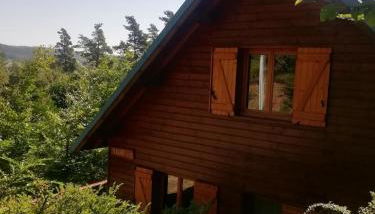 Gite Le Chalet SaintAnthème / Prabouré - Foto 2