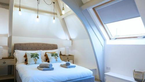 Modern Comfort in a Beautiful Location - No3 Rosedene Mews - Foto 1