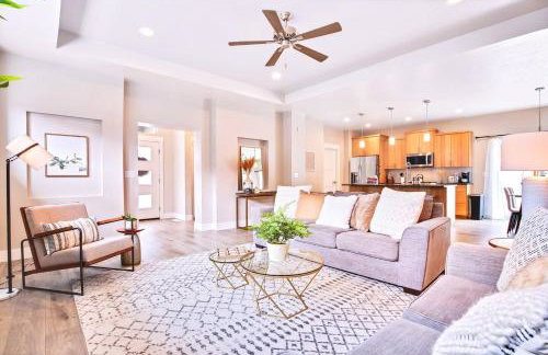 Gorgeous & Secluded 3BD 2BA Getaway by The Village at Meridian - Foto 6