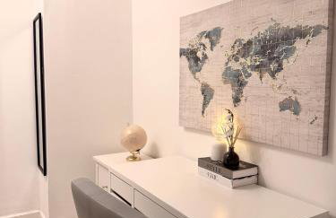 Lux 4 Bedroom House - Jacuzzi Bath Sleeps 9 Free Parking Near Leeds Centre - Foto 28