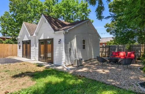 The Luxe Hot Tub Private Bar 12 Min to Horse Park - Foto 28