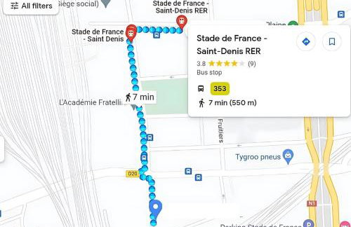 Live Like a Local Stylish 2BR with Balcony & Parking - Foto 28