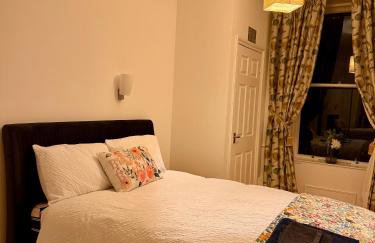 Luxurious Victorian 3 Bed Flat in the Heart of Edinburgh - Foto 19