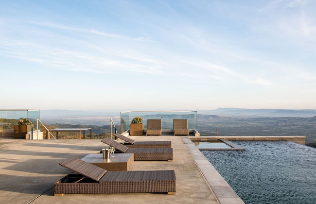 Belleza by Avantstay Hilltop Mansion w Pool Panoramic Views Ultra Modern Interior - Foto 4