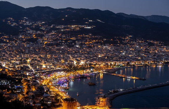 Safari nocturno Alanya Sunset con paseo en barco incl. Cena - Foto 3