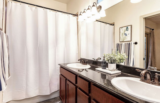 Upstay-2-Home Complex for 18ppl - Photo 22