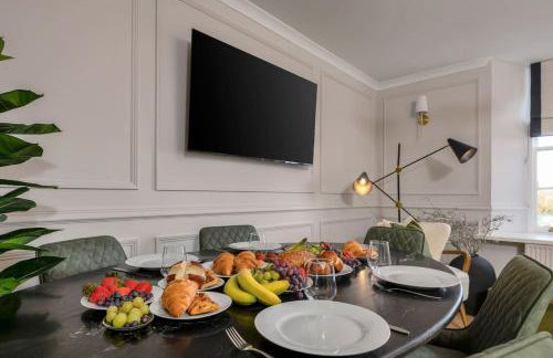 Emerald Suite, The Stirling Residence - Photo 11