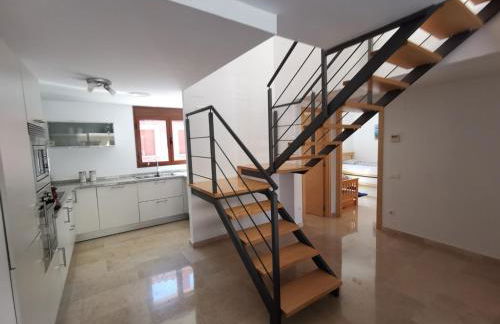 Beautiful penthouse with 3 pools, indoor heated pool, sauna, jacuzzi - Foto 8