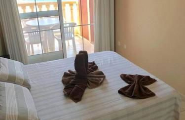 Beach front apartment with stunning ocean views! - Foto 10