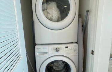 Luxury Designer Suite with Rooftop Pool, Gym - Foto 14