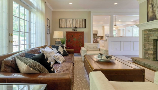 Secluded Estate Optional Guest House, Pond, Playroom, Gym & Theater Sunny Pond by Avantstay - Photo 5, Interior