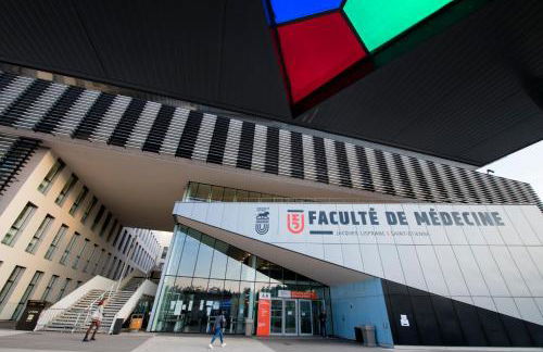 Studio en face Hopital Nord avec terrasse - Foto 36