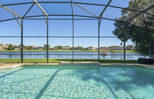 BRAND NEW! Lakefront 9BR Pool Hot Tub Outdoor Kitchen BBQ Theater 2 miles Disney - Foto 58