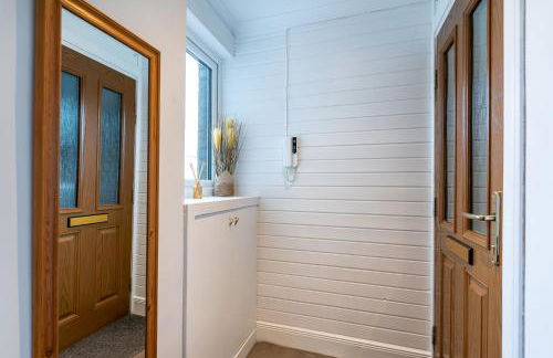 Lovely 3-bedroom flat with free parking - Foto 32