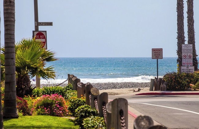 Oceanside Beach Condos - Photo 80