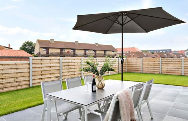 Spacious Bungalow With Garden Near the Beach sea - Foto 3