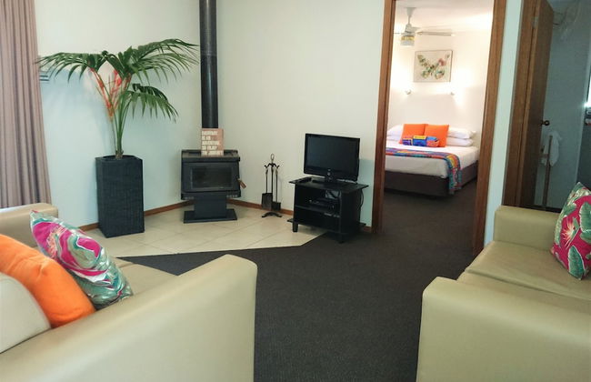 Chiltern Lodge - Photo 9