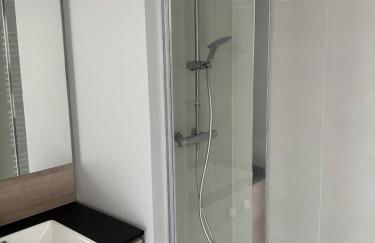 Appartement Design X - Hyper Centre - Parking Privé - Terrasse Plein Sud Quimper - Photo 23