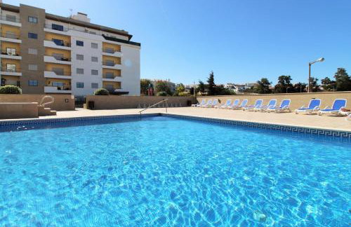 Stylish Apartment - Steps from Marina, Center & Beach - Foto 1