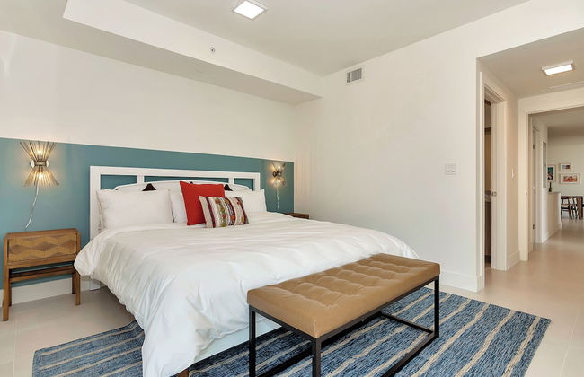 Roami at Grove 27 - Photo 59