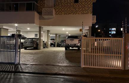 Apto em Ubatuba Praia do Tenório e Praia Grande pé na areia - Foto 20