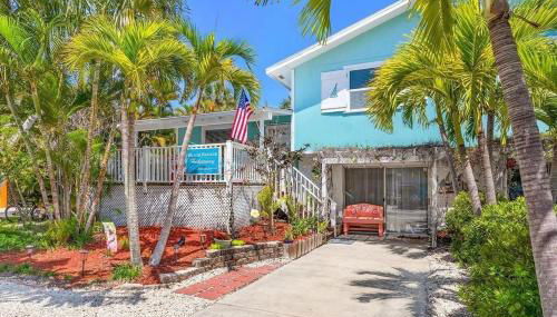 Beach Breeze Hideaway 2 Bedroom Villa by RedAwning - Foto 2