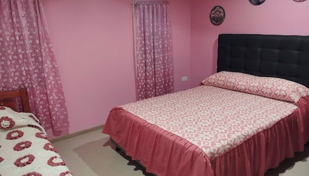 Serene Mountain Retreat in Pasto, Colombia - Your Home Away From Home - Foto 2, Quarto