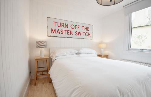 Tin Cabin in peaceful Angus glen - Foto 5