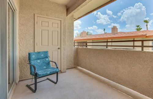 Getaway with Balcony and Spa 13 Mi to Old Town - Foto 20