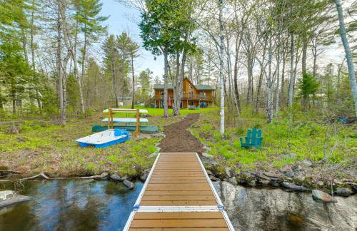 Waterfront Davis Pond Cabin with Dock and Kayaks! - Photo 2