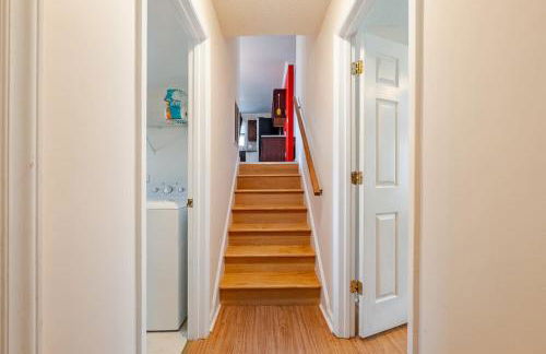 Great 4BR Home Near Emerald Pointe & Downtown - Foto 39