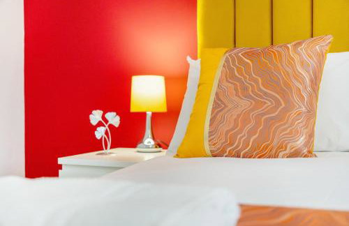 NEW! Stylish 5-Bed Apartment in Stockton-on-tees by Stay With Us, Perfect for Contractors & Large Groups, FREE Parking! - Foto 18