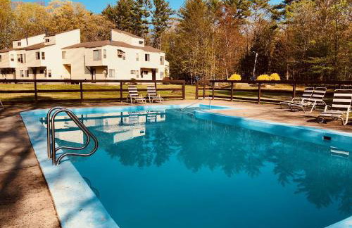 Exposed Beam 3BR Modern Mountain Retreat - Foto 28