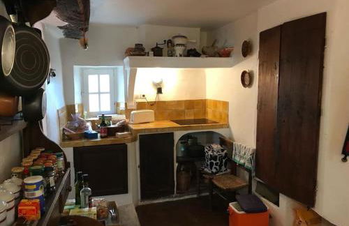 Le Baguier, maison de caractère dans hameau typique provençal - Foto 20