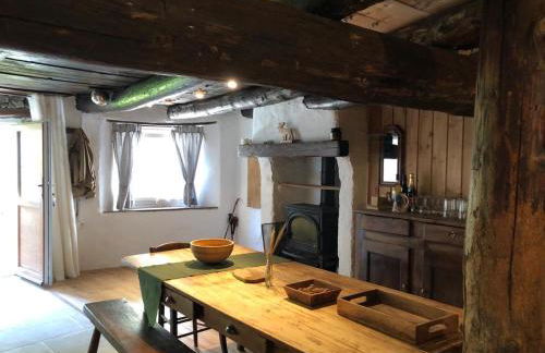 Mon Roc - Maison de montagne atypique avec vue - Photo 3