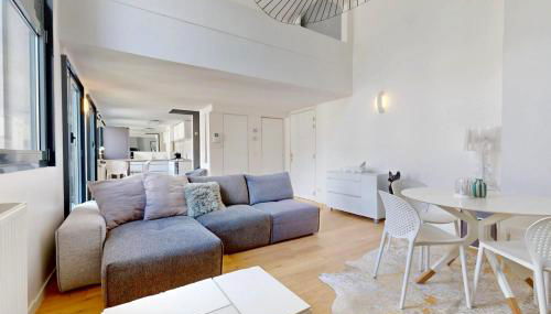 T3 en Duplex au Centre ville avec parking - Foto 5