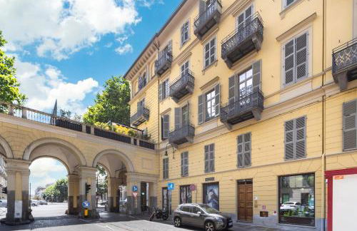 Hostdomus - Lagrange Luxury Apartment - Photo 49