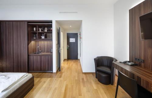 sevenDays Hotel BoardingHouse - Photo 50