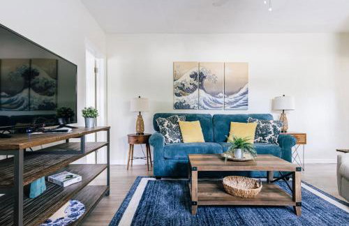 One bedroom private apt 2 blocks to beach King Bed - Foto 2